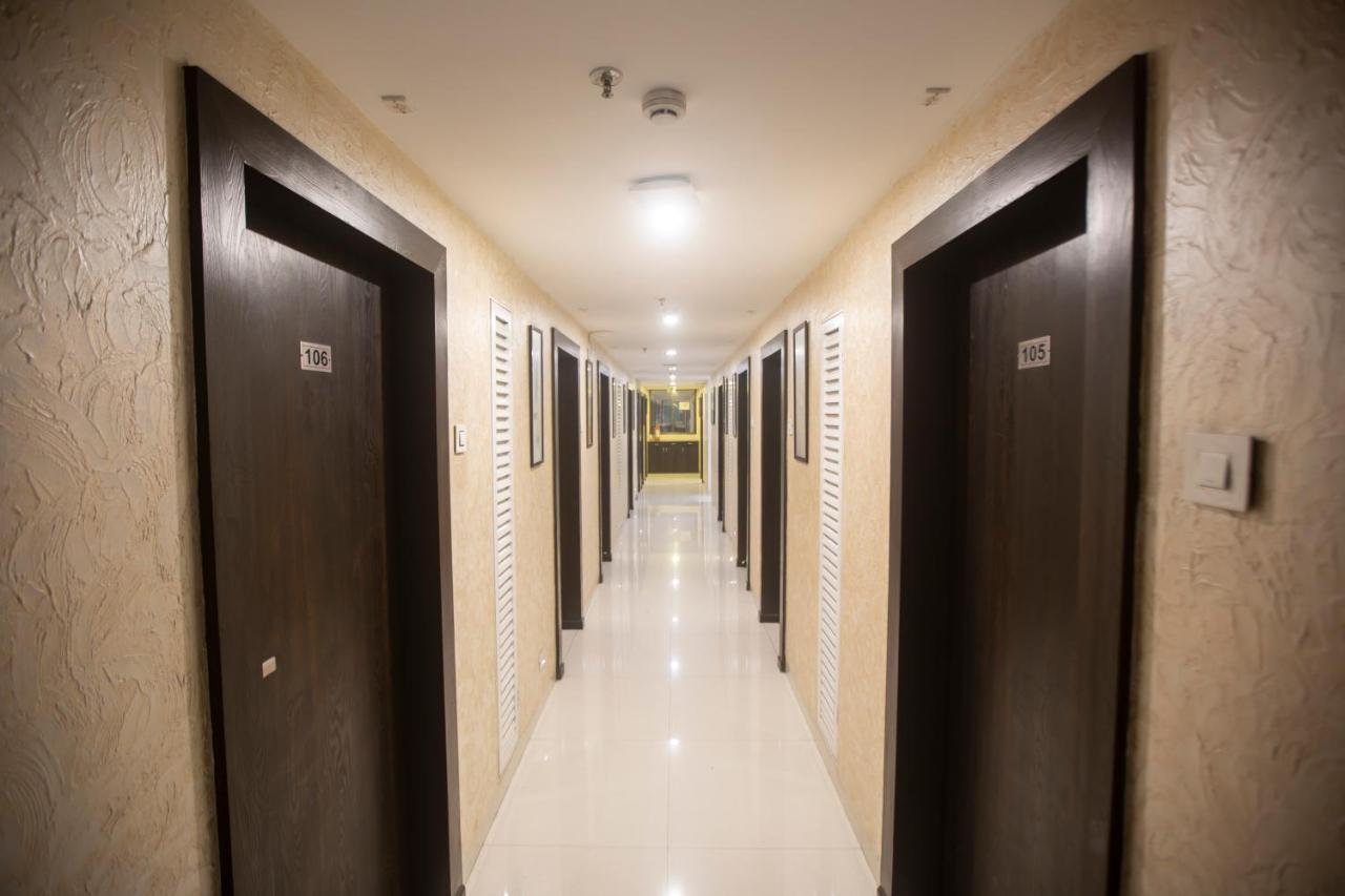 Hotel Singh'S By Wb Inn, Vashi, Navi Mumbai Dış mekan fotoğraf
