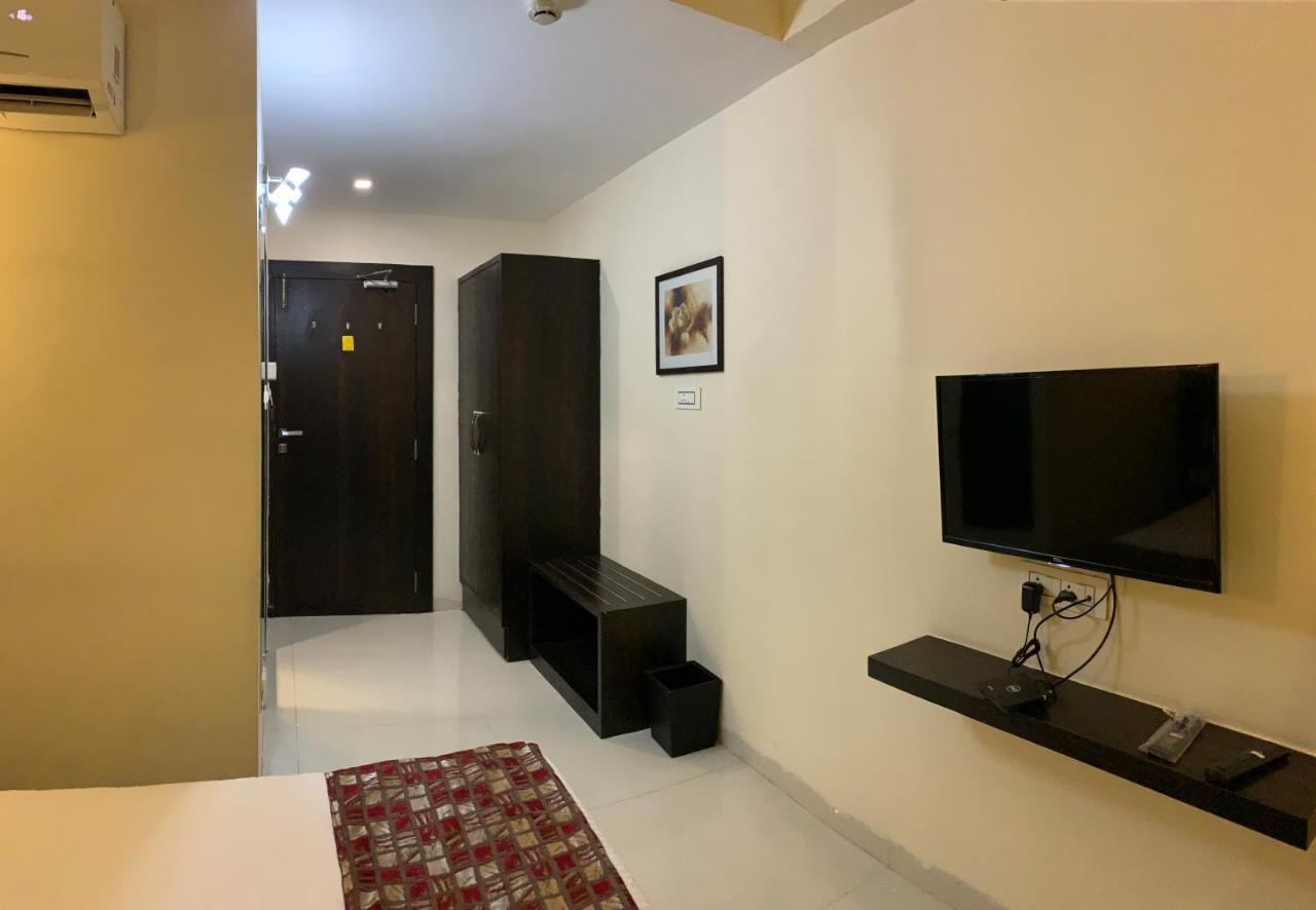 Hotel Singh'S By Wb Inn, Vashi, Navi Mumbai Dış mekan fotoğraf