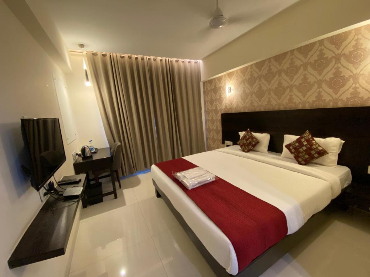 Hotel Singh'S By Wb Inn, Vashi, Navi Mumbai Dış mekan fotoğraf