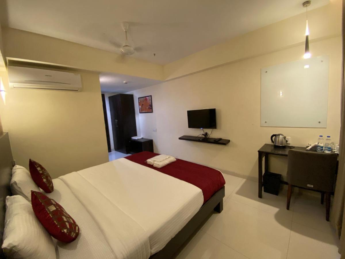 Hotel Singh'S By Wb Inn, Vashi, Navi Mumbai Dış mekan fotoğraf