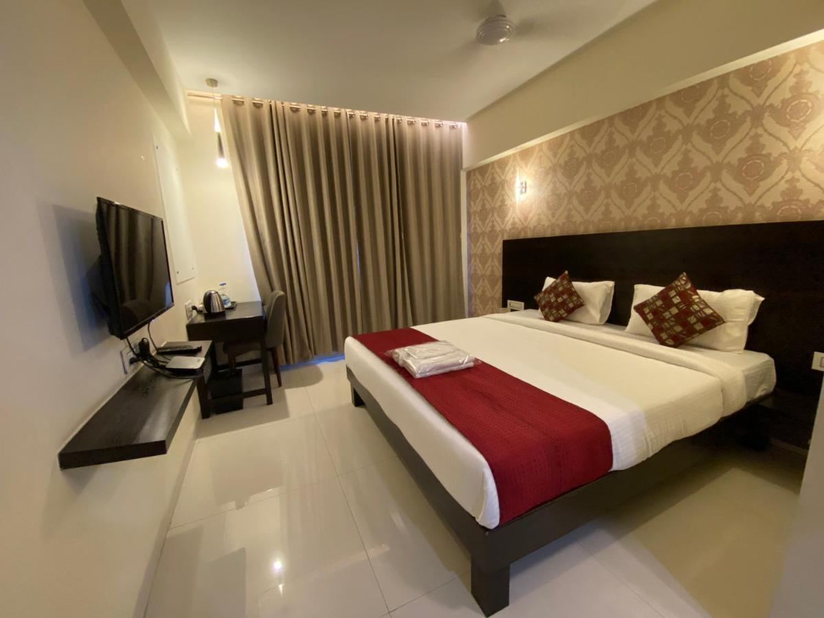 Hotel Singh'S By Wb Inn, Vashi, Navi Mumbai Dış mekan fotoğraf